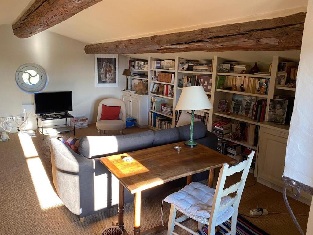 In Gordes, Facing The Entire Luberon Park A Beautiful 5 Bedrooms House Exterior foto