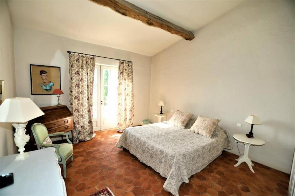 In Gordes, Facing The Entire Luberon Park A Beautiful 5 Bedrooms House Exterior foto