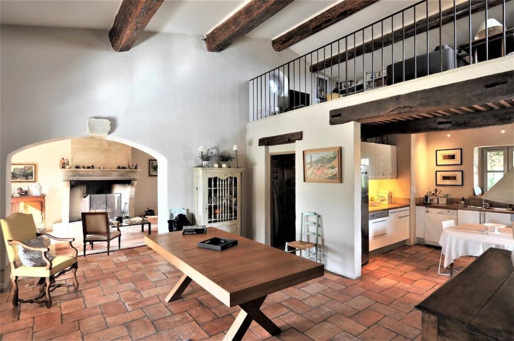 In Gordes, Facing The Entire Luberon Park A Beautiful 5 Bedrooms House Exterior foto